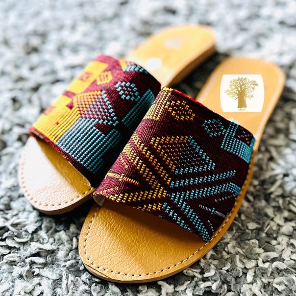 TUKKI Sandals - Picture 7 of 8